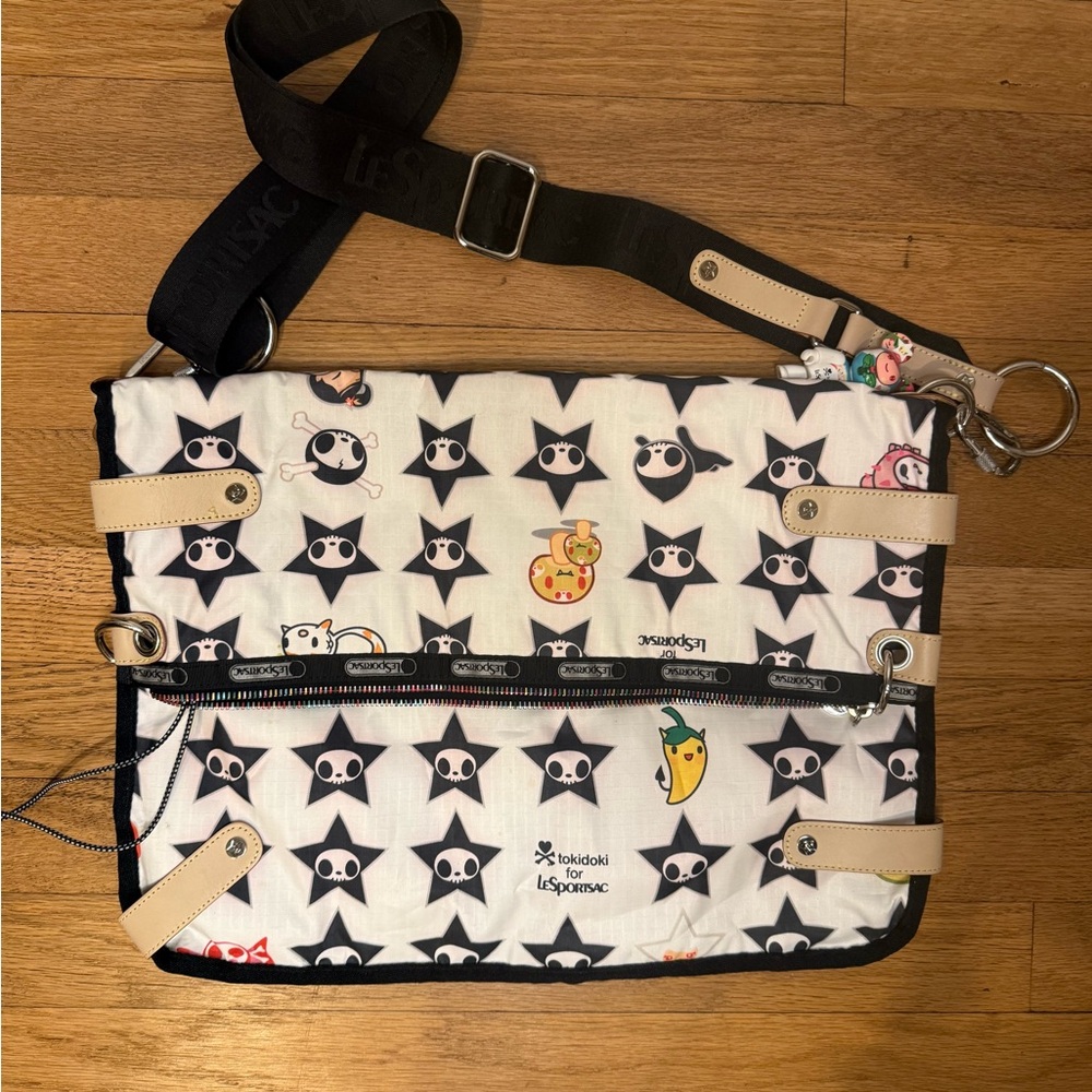 LeSportsac for Tokidoki Adios Star Zucca Messenger Crossbody Bag with Qee doll